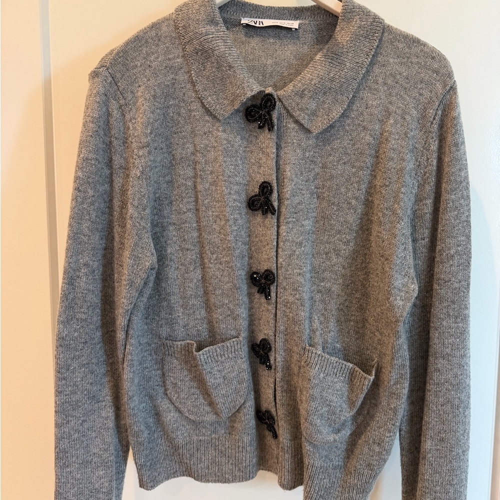 Zara Heather Gray Cardigan with Black Detailing
